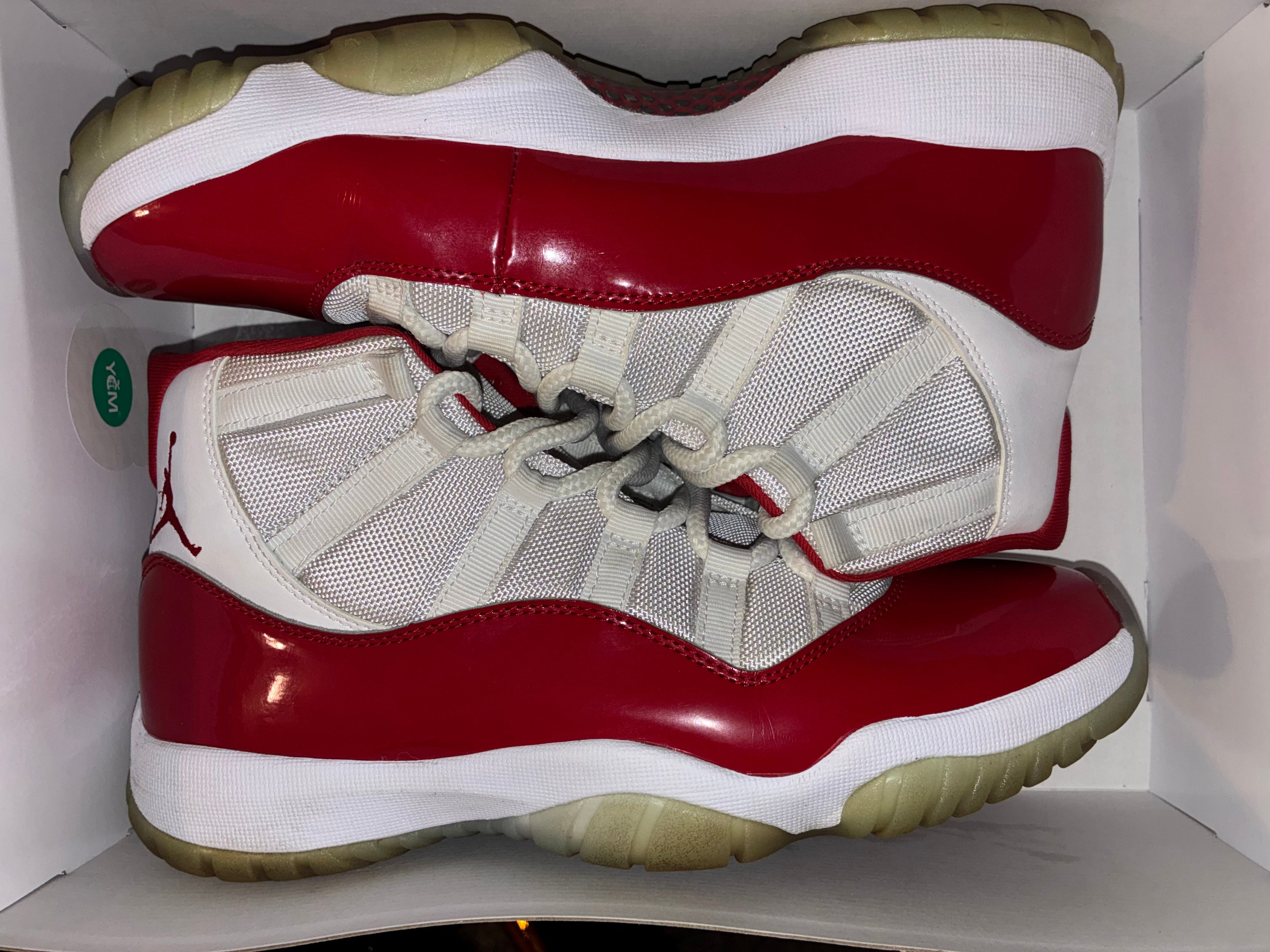 Air Jordan 11 Retro "Cherry" 9.5M