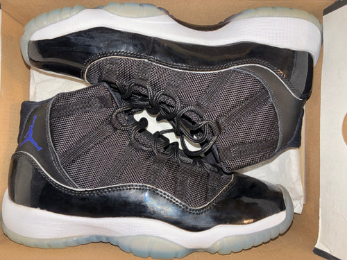 Air Jordan 11 Retro "Space Jam" Size 5.5Y