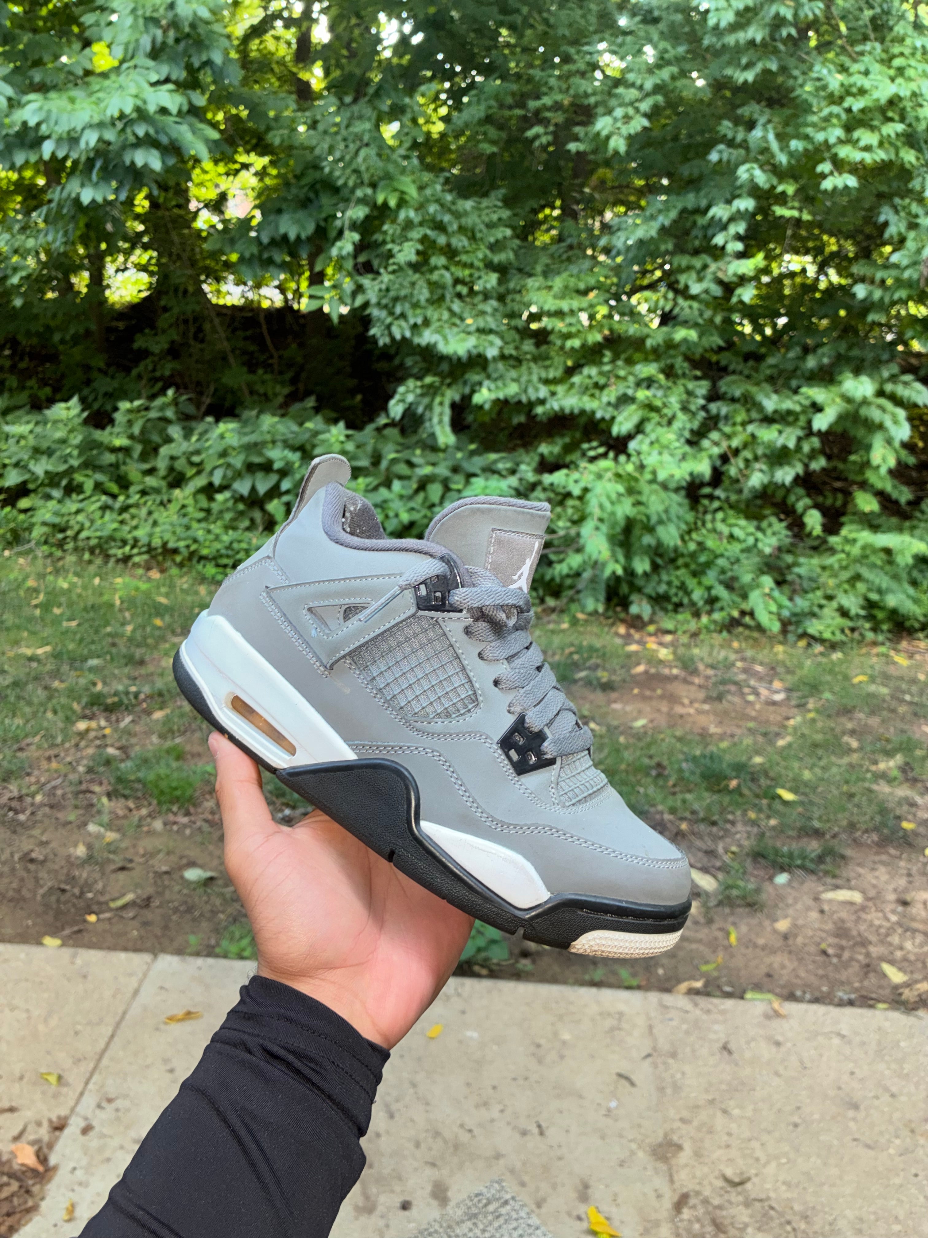 Air Jordan 4 Retro "Cool Grey" - Size 6Y (Pre-Owned)