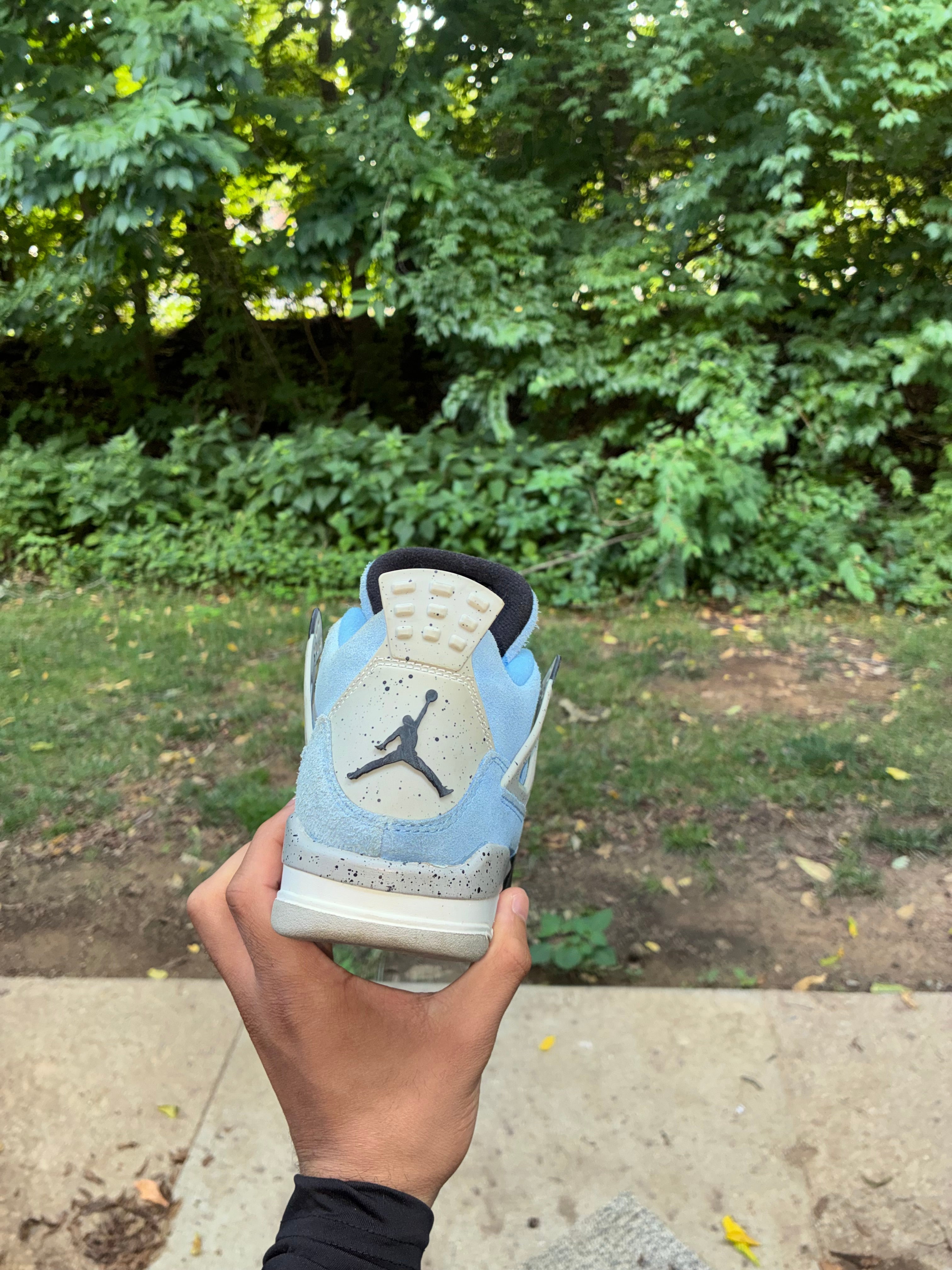 Air Jordan 4 Retro 'University Blue' (GS) 6y
